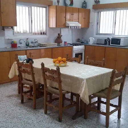 Ithaca Larnaca